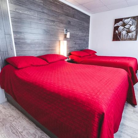 Hotel Le Plaza Hạt Hạt La Baie Ngoại thất bức ảnh
